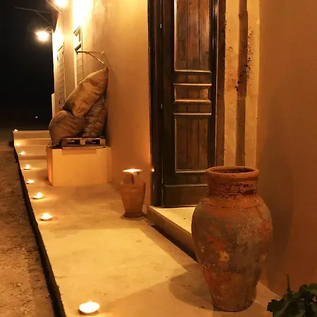 Kapuhala Sicily 3* מרצאממי