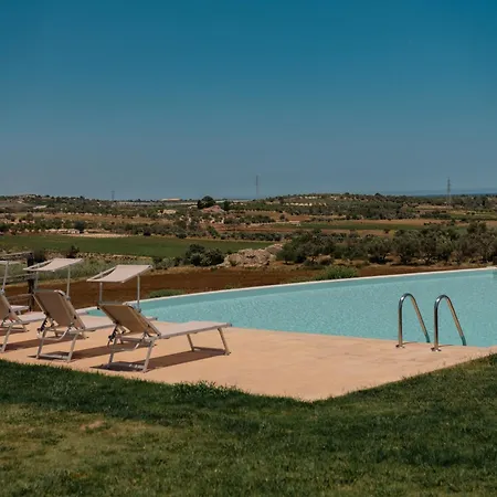 Kapuhala Sicily Resort 3*